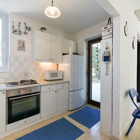 Captains Beach House Villa