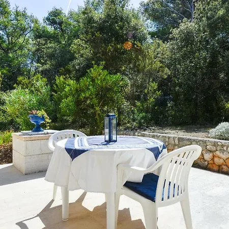 Captain's Beach House Villa